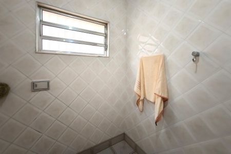 Casa à venda com 634m², 4 quartos e 10 vagas Casa à venda com 634m², 4 quartos e 10 vagasBanheiro Suíte