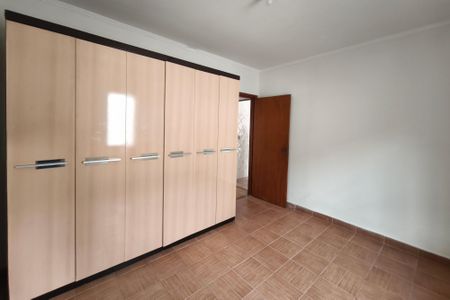 Casa à venda com 634m², 4 quartos e 10 vagas Casa à venda com 634m², 4 quartos e 10 vagasQuarto 2