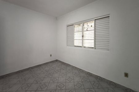 Casa à venda com 634m², 4 quartos e 10 vagas Casa à venda com 634m², 4 quartos e 10 vagasQuarto 3