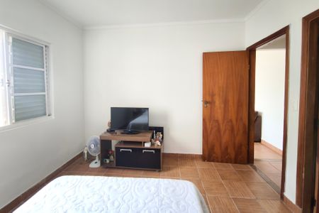 Casa à venda com 634m², 4 quartos e 10 vagas Casa à venda com 634m², 4 quartos e 10 vagasQuarto Suíte
