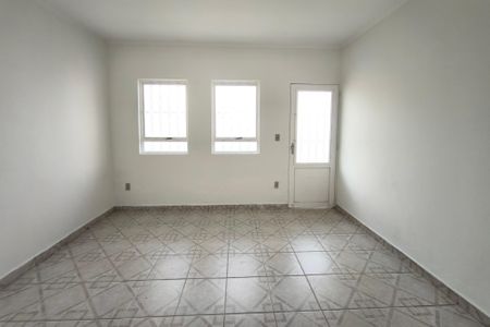 Casa à venda com 634m², 4 quartos e 10 vagas Casa à venda com 634m², 4 quartos e 10 vagasSala de Jantar