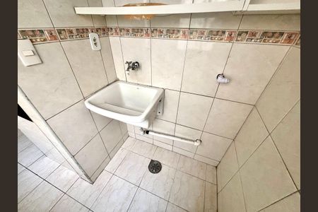 Apartamento à venda com 45m², 2 quartos e 1 vagaÁrea de Serviço