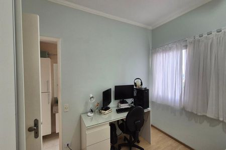 Quarto  de apartamento à venda com 1 quarto, 43m² em Cambuí, Campinas