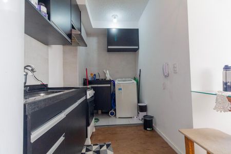 Apartamento à venda com 35m², 2 quartos e sem vagaCozinha e Área de Serviço
