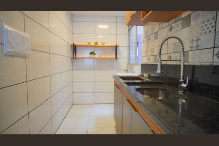 Apartamento à venda com 43m², 2 quartos e 1 vagaCozinha 
