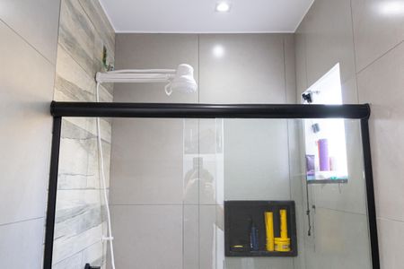 Casa de condomínio para alugar com 160m², 2 quartos e 2 vagasBanheiro da Suíte