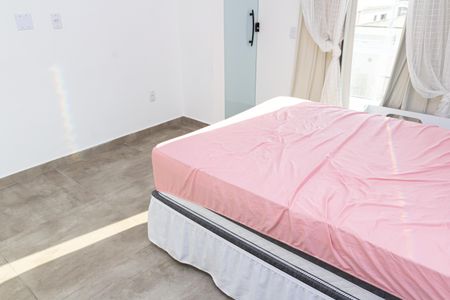 Casa de condomínio para alugar com 160m², 2 quartos e 2 vagasQuarto 2 - Suíte