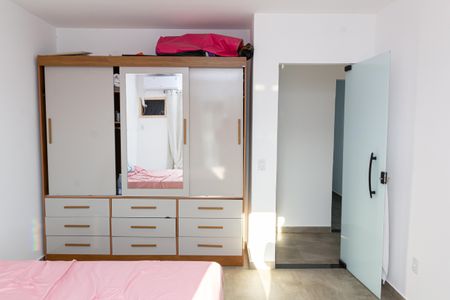 Casa de condomínio para alugar com 160m², 2 quartos e 2 vagasQuarto 2 - Suíte