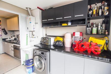 Apartamento à venda com 63m², 2 quartos e 1 vagaÁrea de Serviço