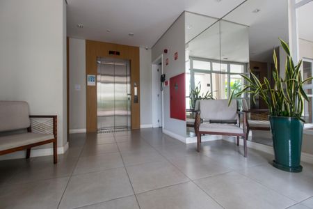 Apartamento à venda com 63m², 2 quartos e 1 vagaHall de entrada