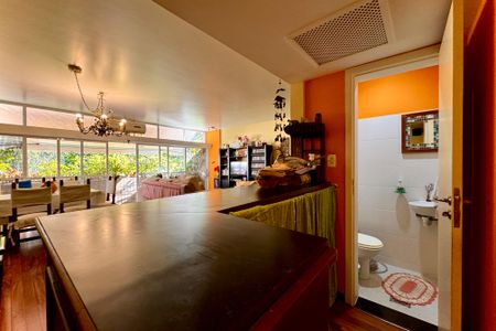 Apartamento à venda com 136m², 3 quartos e 1 vaga