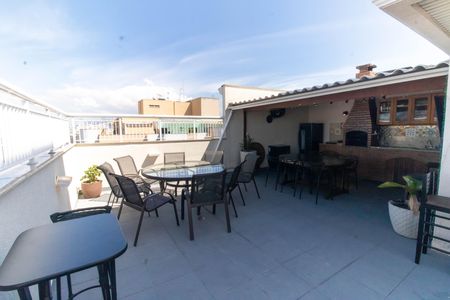 Apartamento à venda com 176m², 3 quartos e 2 vagas Apartamento à venda com 176m², 3 quartos e 2 vagasCobertura