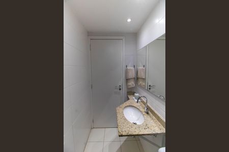 Apartamento à venda com 176m², 3 quartos e 2 vagas Apartamento à venda com 176m², 3 quartos e 2 vagasBanheiro