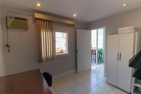 Apartamento à venda com 176m², 3 quartos e 2 vagas Apartamento à venda com 176m², 3 quartos e 2 vagasQuarto 2