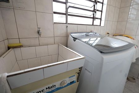 Casa à venda com 192m², 3 quartos e 4 vagas Casa à venda com 192m², 3 quartos e 4 vagasÁrea de Serviço