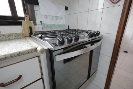 Casa à venda com 192m², 3 quartos e 4 vagas Casa à venda com 192m², 3 quartos e 4 vagasCozinha