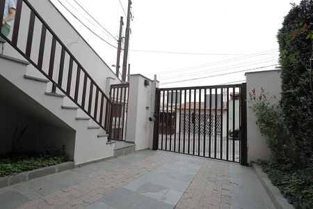Casa à venda com 192m², 3 quartos e 4 vagas Casa à venda com 192m², 3 quartos e 4 vagasGaragem