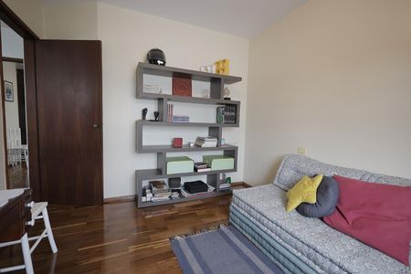 Casa à venda com 192m², 3 quartos e 4 vagas Casa à venda com 192m², 3 quartos e 4 vagasQuarto 1