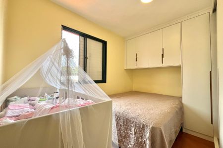 Apartamento à venda com 58m², 2 quartos e 1 vagaQuarto 2