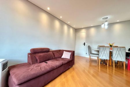 Apartamento à venda com 58m², 2 quartos e 1 vagaSala