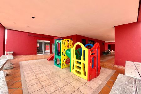 Apartamento à venda com 58m², 2 quartos e 1 vagaÁrea comum - Playground