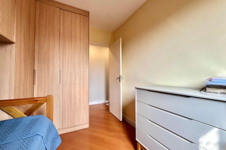 Quarto 1 de apartamento à venda com 2 quartos, 58m² em Cidade Ademar, São Paulo