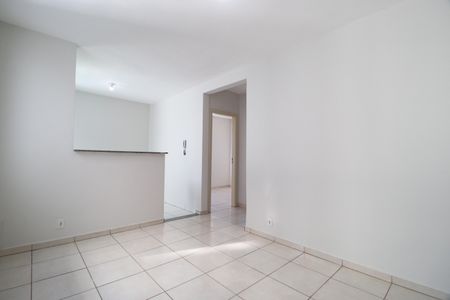 Sala de apartamento para alugar com 2 quartos, 43m² em Chácaras Tubalina E Quartel, Uberlândia