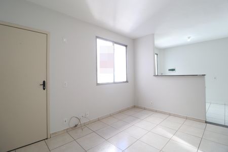Sala de apartamento para alugar com 2 quartos, 43m² em Chácaras Tubalina E Quartel, Uberlândia