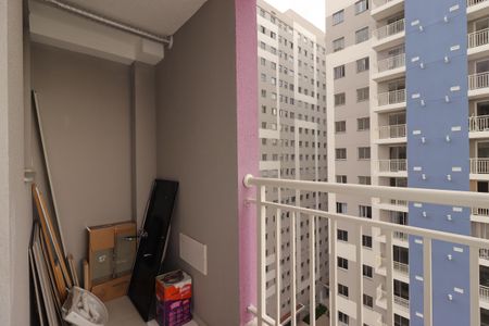 Sacada da Sala de apartamento para alugar com 2 quartos, 43m² em Jardim, Santo André