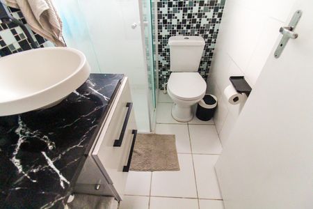Apartamento para alugar com 49m², 2 quartos e 1 vaga Apartamento para alugar com 49m², 2 quartos e 1 vagaBanheiro