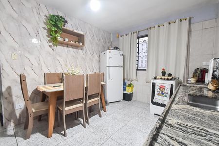 Casa 4 - cozinha de casa à venda com 8 quartos, 240m² em Vila Independencia, São Paulo