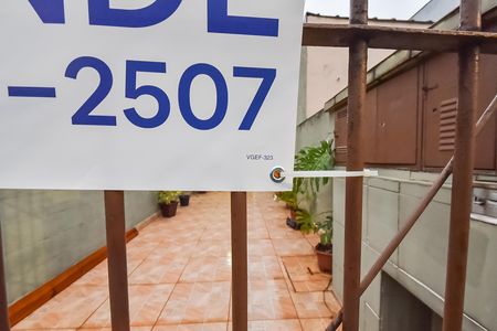 Placa de casa à venda com 8 quartos, 240m² em Vila Independencia, São Paulo