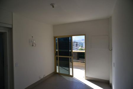 Apartamento para alugar com 170m², 2 quartos e 1 vaga Apartamento para alugar com 170m², 2 quartos e 1 vagaSuíte