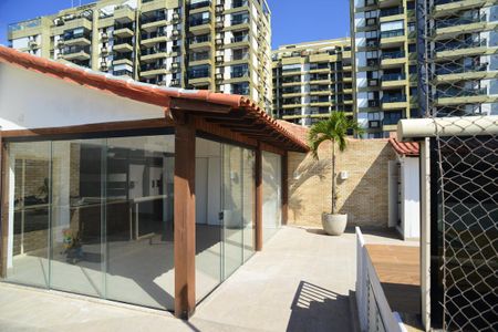 Apartamento para alugar com 170m², 2 quartos e 1 vaga Apartamento para alugar com 170m², 2 quartos e 1 vagaCobertura