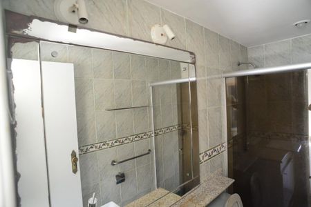 Apartamento para alugar com 170m², 2 quartos e 1 vaga Apartamento para alugar com 170m², 2 quartos e 1 vagaBanheiro Suíte