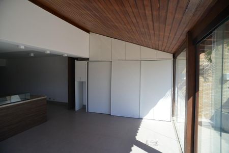 Varanda de apartamento para alugar com 2 quartos, 170m² em Barra da Tijuca, Rio de Janeiro