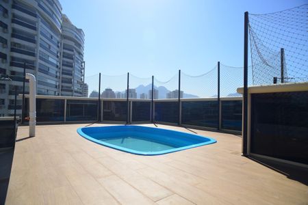 Apartamento para alugar com 170m², 2 quartos e 1 vaga Apartamento para alugar com 170m², 2 quartos e 1 vagaPiscina