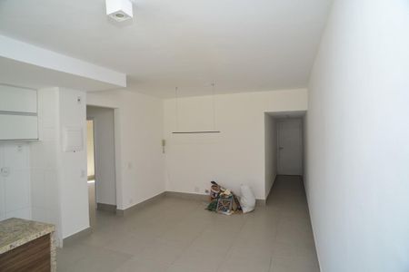Sala de apartamento para alugar com 2 quartos, 170m² em Barra da Tijuca, Rio de Janeiro