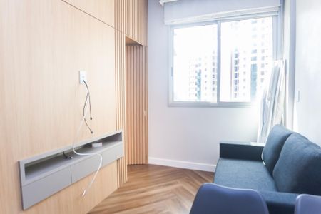 Sala de TV de kitnet/studio para alugar com 1 quarto, 35m² em Vila da Serra, Nova Lima