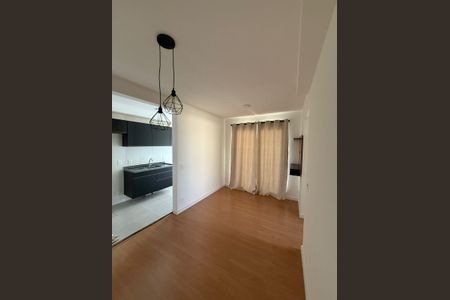 Sala de apartamento para alugar com 2 quartos, 44m² em Vila Angelica, Sorocaba
