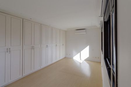Apartamento para alugar com 126m², 3 quartos e 3 vagas Apartamento para alugar com 126m², 3 quartos e 3 vagasSuíte 2