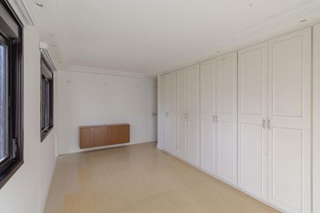 Apartamento para alugar com 126m², 3 quartos e 3 vagas Apartamento para alugar com 126m², 3 quartos e 3 vagasSuíte 2