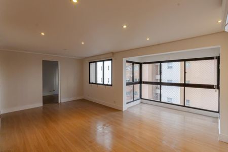 Sala de apartamento para alugar com 3 quartos, 126m² em Vila Uberabinha, São Paulo