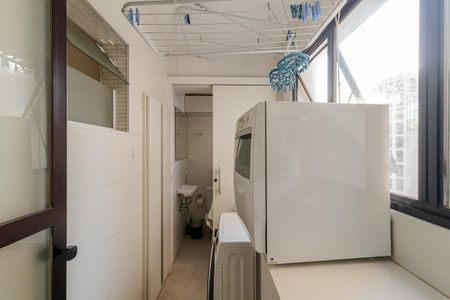 Apartamento à venda com 76m², 3 quartos e 1 vagaÁrea de Serviço