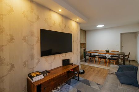 Sala de apartamento à venda com 3 quartos, 76m² em Vila Olímpia, São Paulo