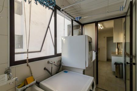 Apartamento à venda com 76m², 3 quartos e 1 vagaÁrea de Serviço