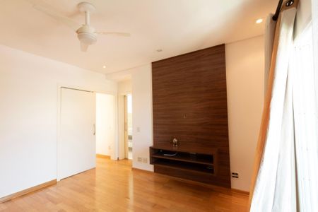 Casa de condomínio para alugar com 441m², 4 quartos e 4 vagasSuíte