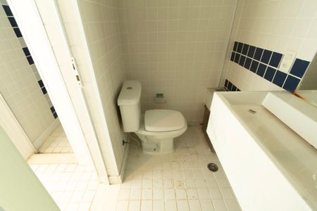 Casa de condomínio para alugar com 441m², 4 quartos e 4 vagasQuintal