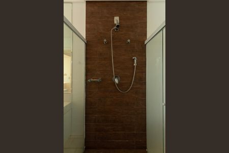 Casa de condomínio para alugar com 441m², 4 quartos e 4 vagasSuíte - Banheiro