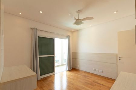 Casa de condomínio para alugar com 441m², 4 quartos e 4 vagasSuíte 3